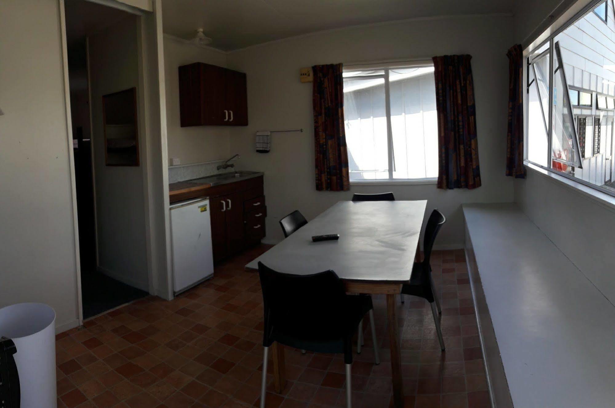 Auckland Northshore Motels & Holiday Park Extérieur photo